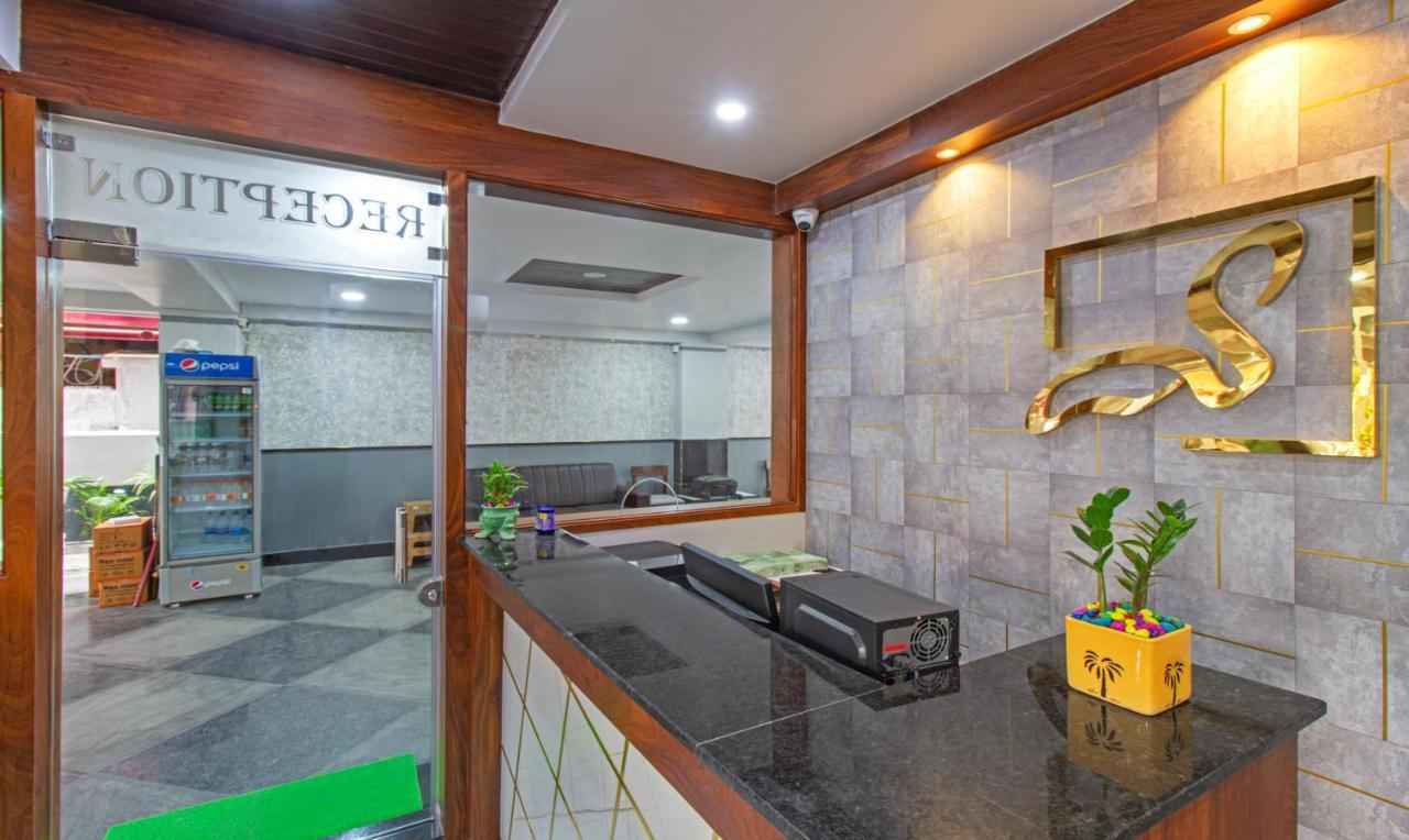 Treebo Abhi Suites, 400 Mts From Guntur Junction Exterior photo